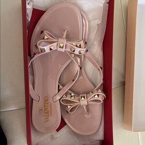 Valentino Garavani Blush Pink Bow Jelly Sandals with Gold Studs